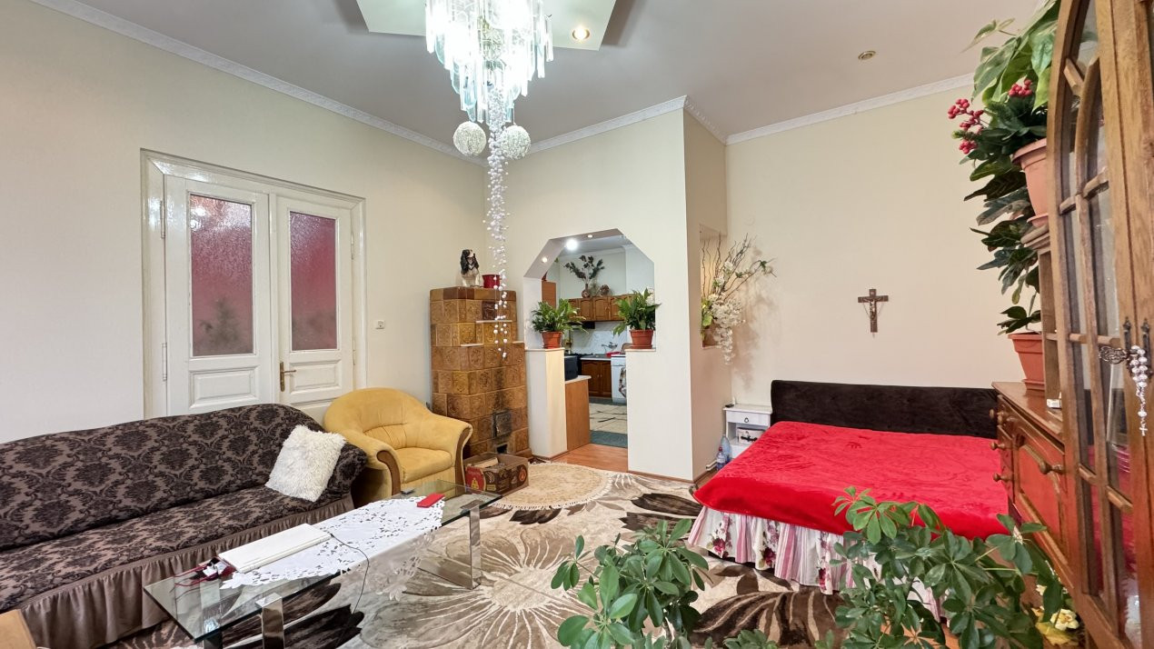 De vânzare Apartament in Casă 2 camere cu Teren 451 mp - Ecoului nr.1 - Carei