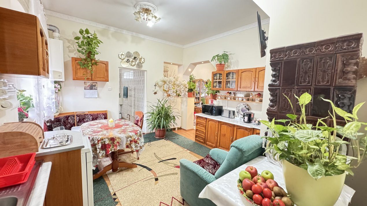 De vânzare Apartament in Casă 2 camere cu Teren 451 mp - Ecoului nr.1 - Carei