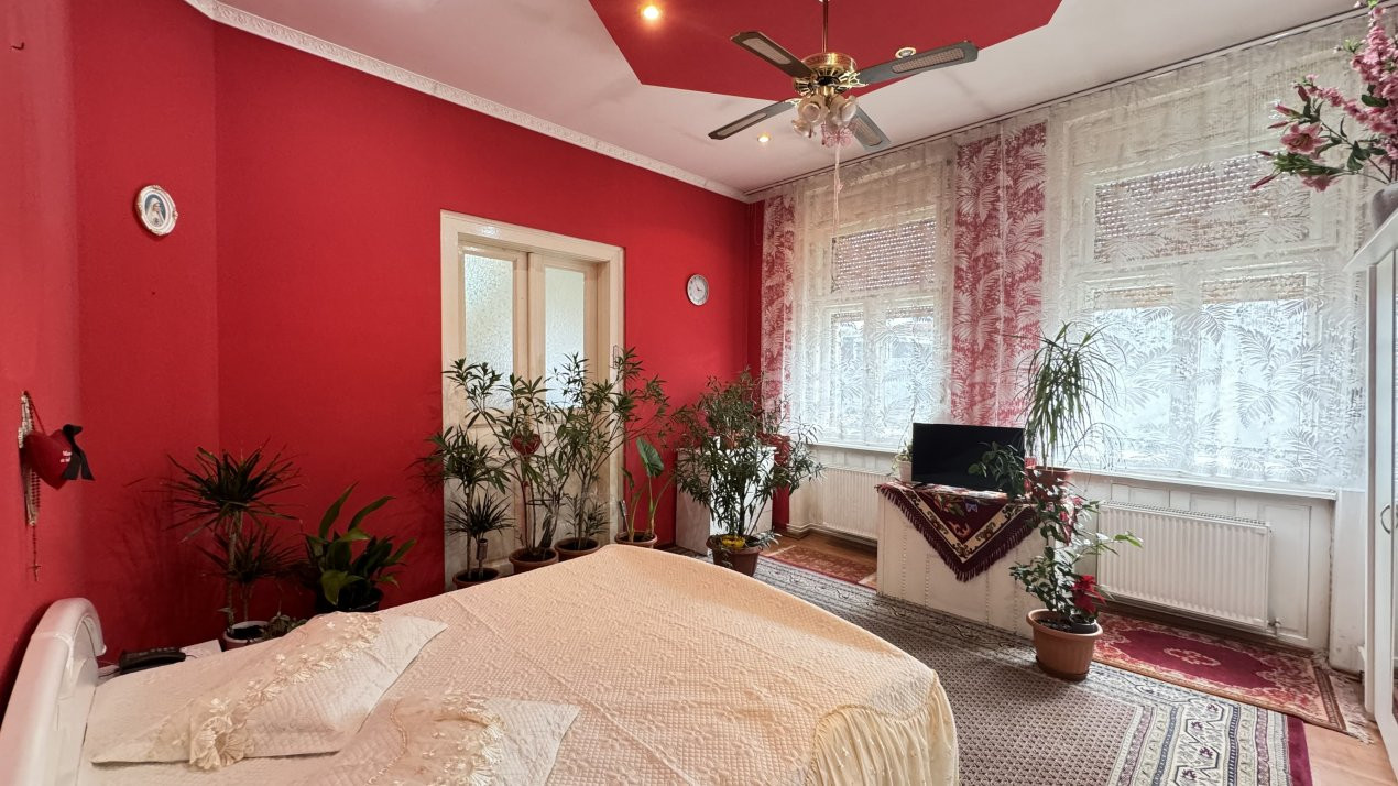 De vânzare Apartament in Casă 2 camere cu Teren 451 mp - Ecoului nr.1 - Carei