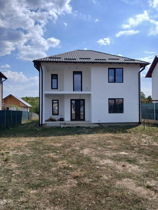 0% Comision Casa +teren 1060mp+padure -Babana- 15 km de Pitesti!