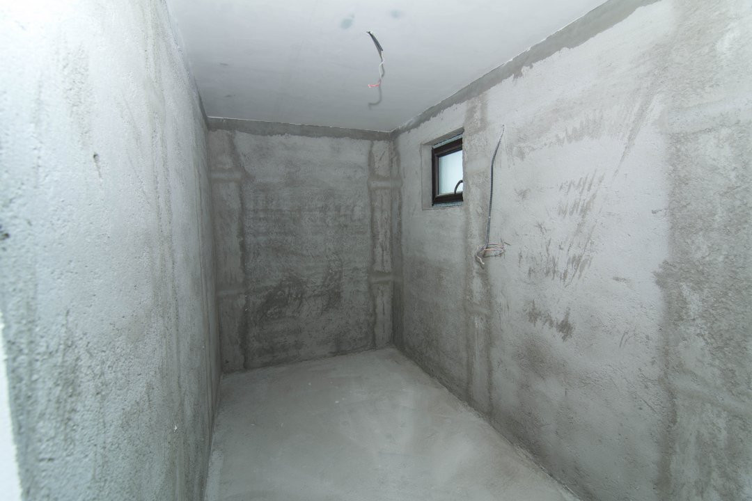 0% Comision Casa +teren 1060mp+padure -Babana- 15 km de Pitesti!