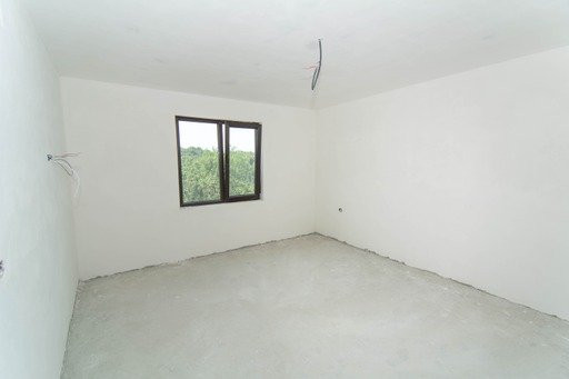 Casa la Babana la  pret de apartament cu 2 camere. Comision 0%