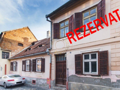 COMISION 0% -Casa singur in curte ,centrul istoric Sibiu !