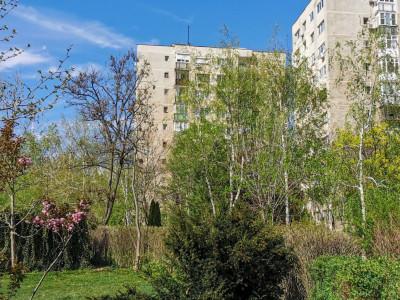 Apartament 3 camere in Militari - Politehnica, decomandat, priveliste panoramica