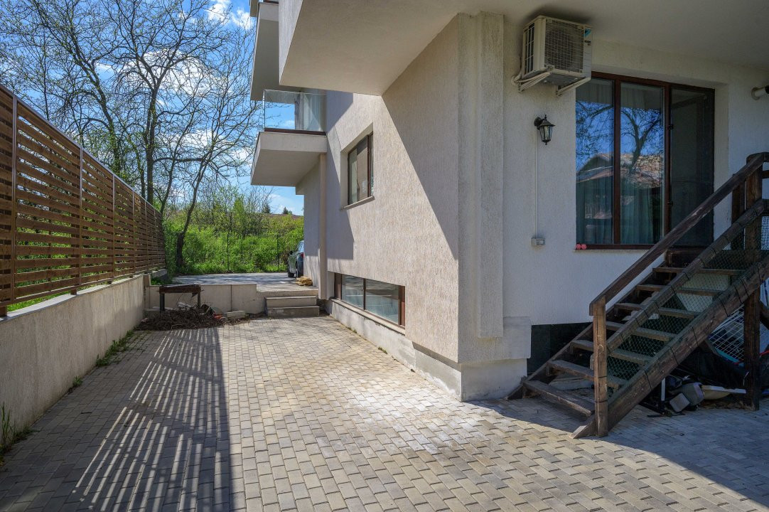 Apartament 2 camere Baneasa-Jandarmeriei - Curte proprie