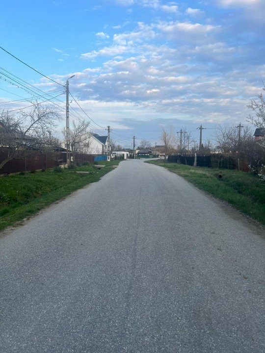 Teren intravilan Oarja, 2100 mp, toate utilitatile