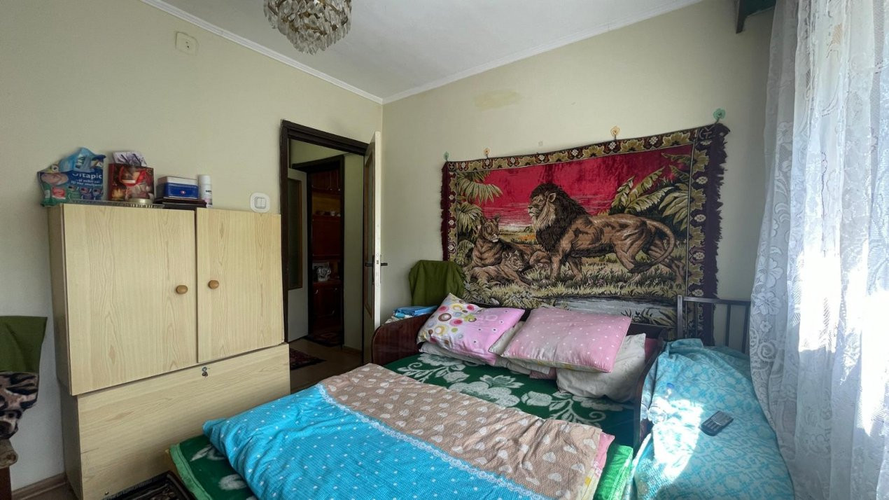 De vânzare Apartament 3 camere Careiului