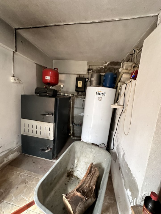 Casa de vacanta sau rezidentiala-cu iesire la Dunare