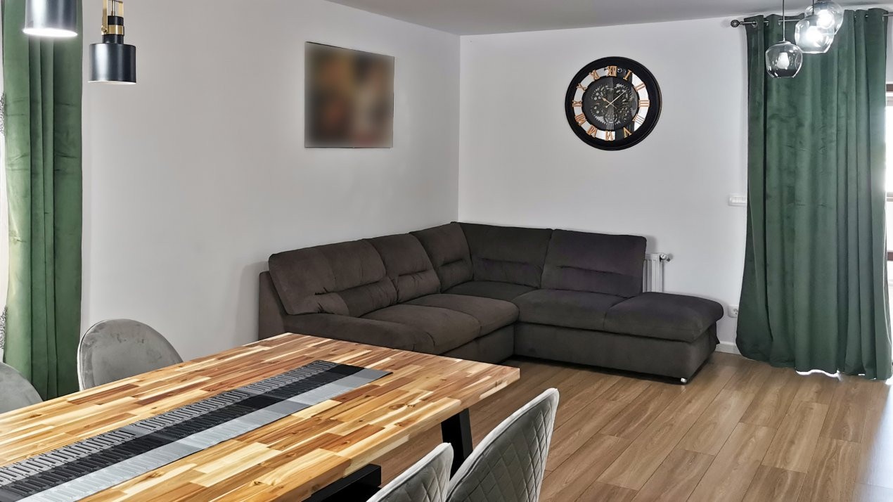 Vila P+1+M, strada privata, in Balotesti