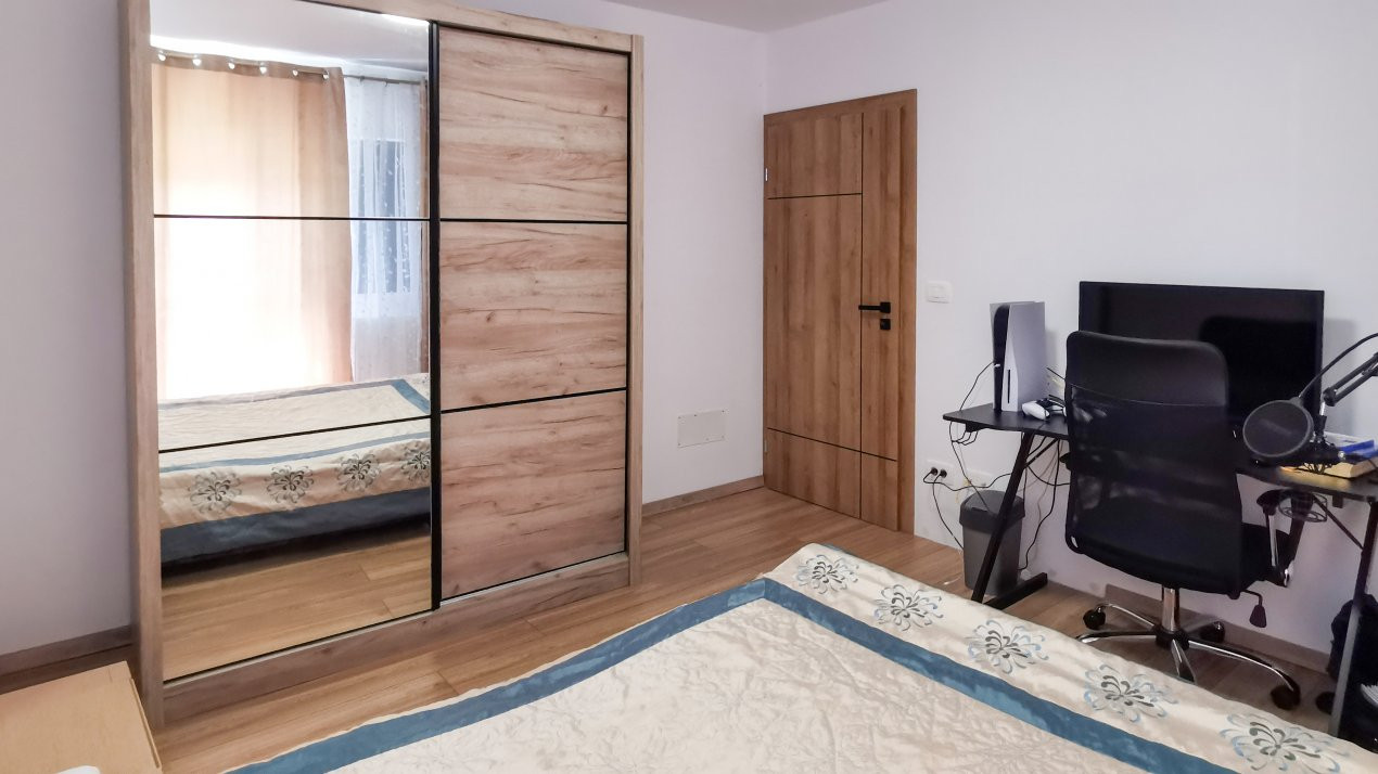 Vila P+1+M, strada privata, in Balotesti