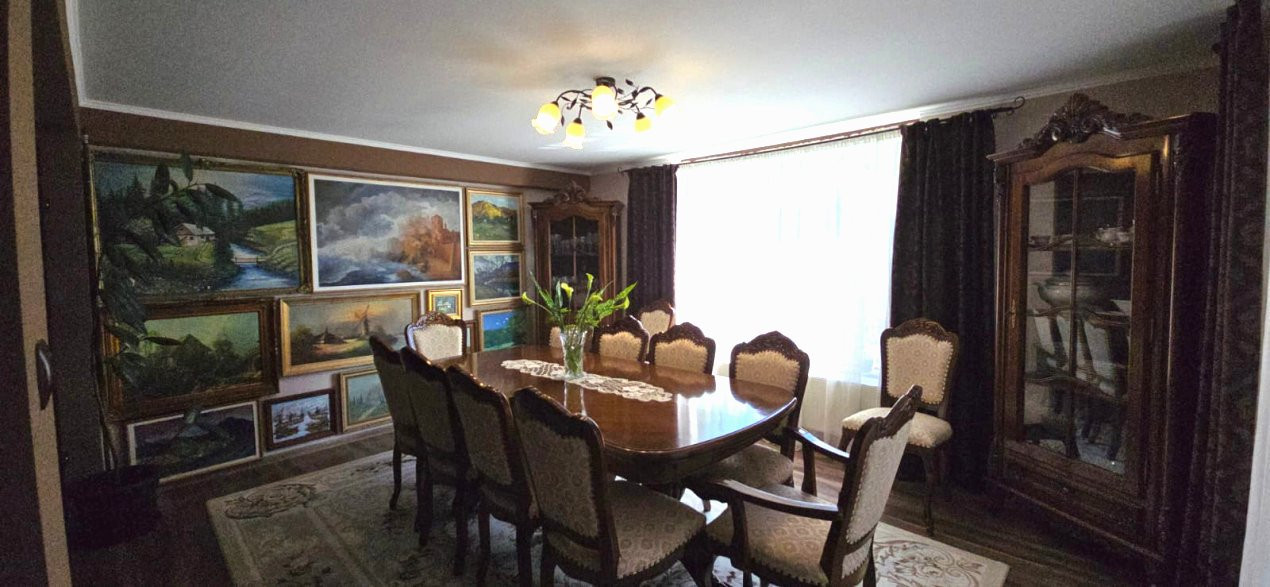 Casaă modernă 4 camere , COMISION 0%