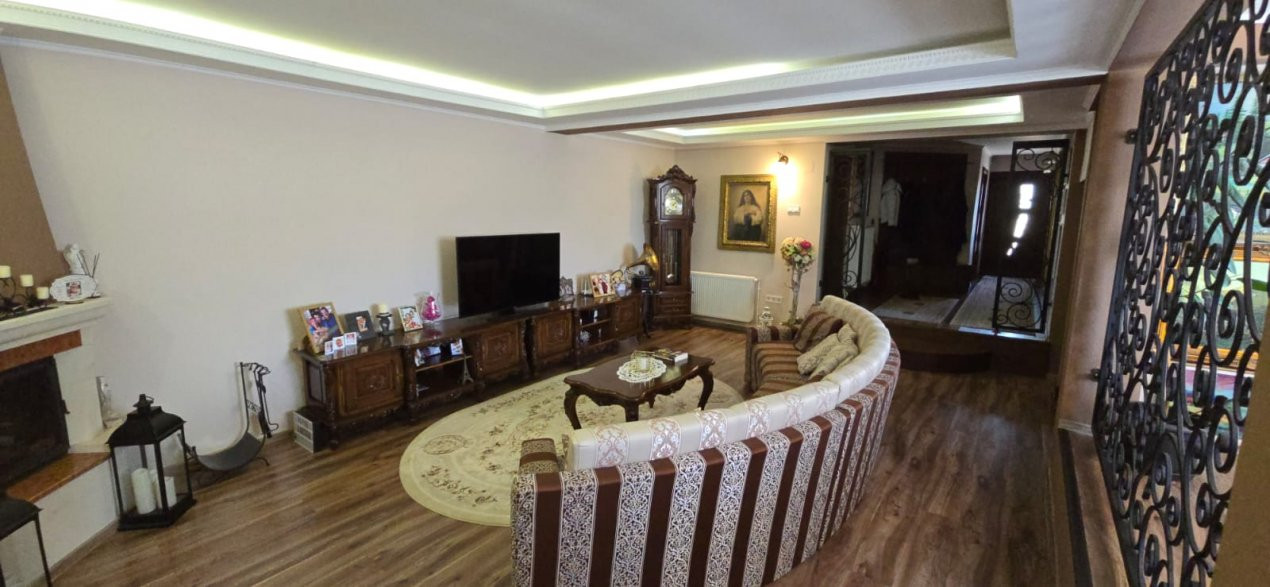 Casaă modernă 4 camere , COMISION 0%