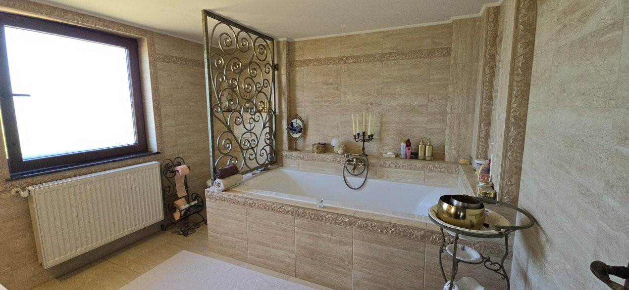 Casaă modernă 4 camere , COMISION 0%