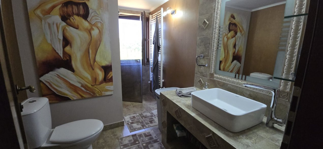 Casaă modernă 4 camere , COMISION 0%