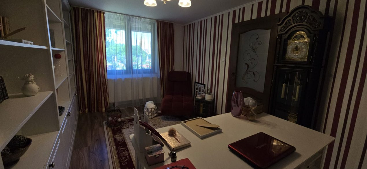 Casaă modernă 4 camere , COMISION 0%