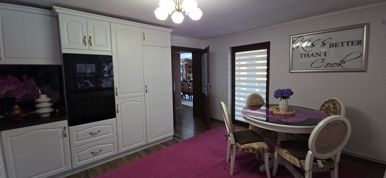 Casaă modernă 4 camere , COMISION 0%