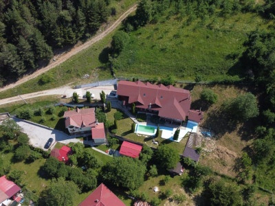 Afacere la cheie-Vând/Schimb - Pensiune in zona de munte