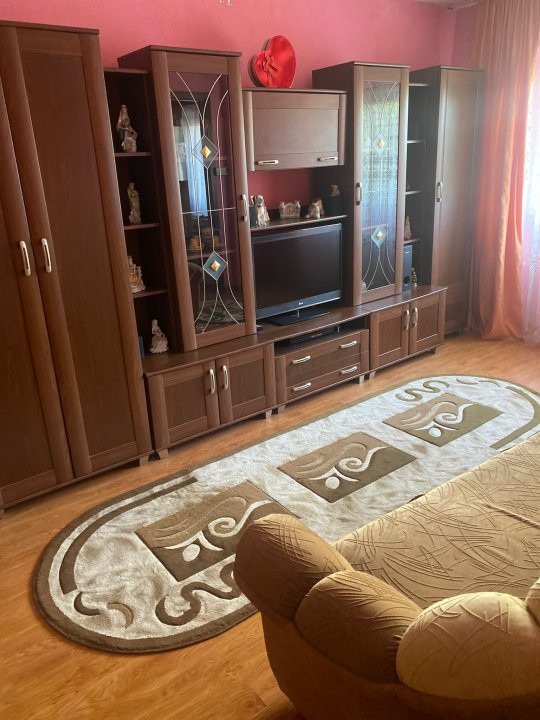 GARSONIERĂ DE ÎNCHIRIAT TG.JIU
