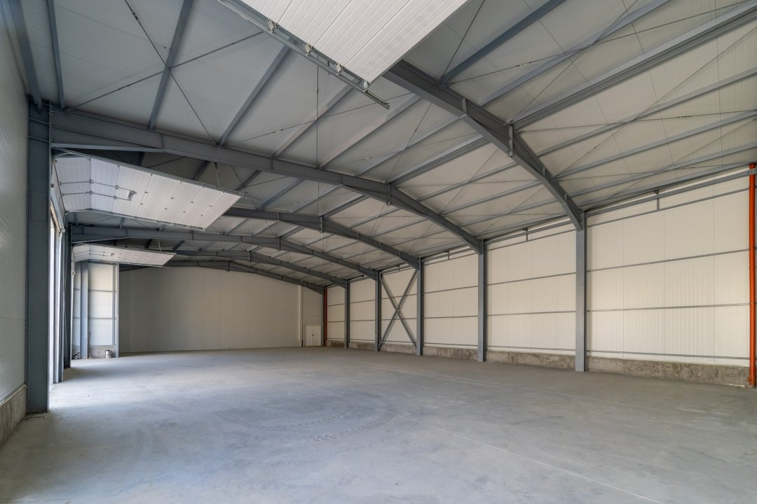 0% Comision-Inchiriere  2 hale noi zona Bascov la DN 7C