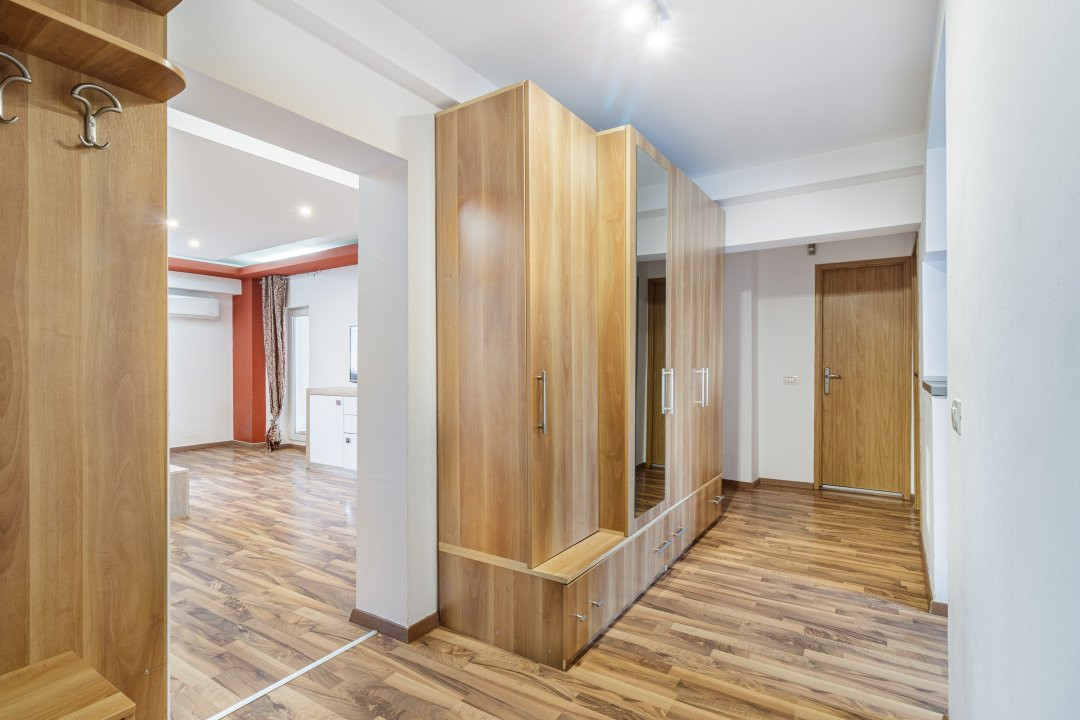 Apartament 3 camere decomandat - Barbu Vacarescu 