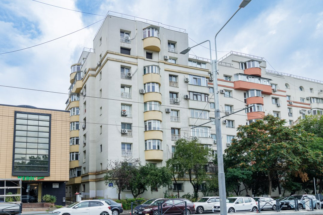 Apartament 3 camere decomandat - Barbu Vacarescu 