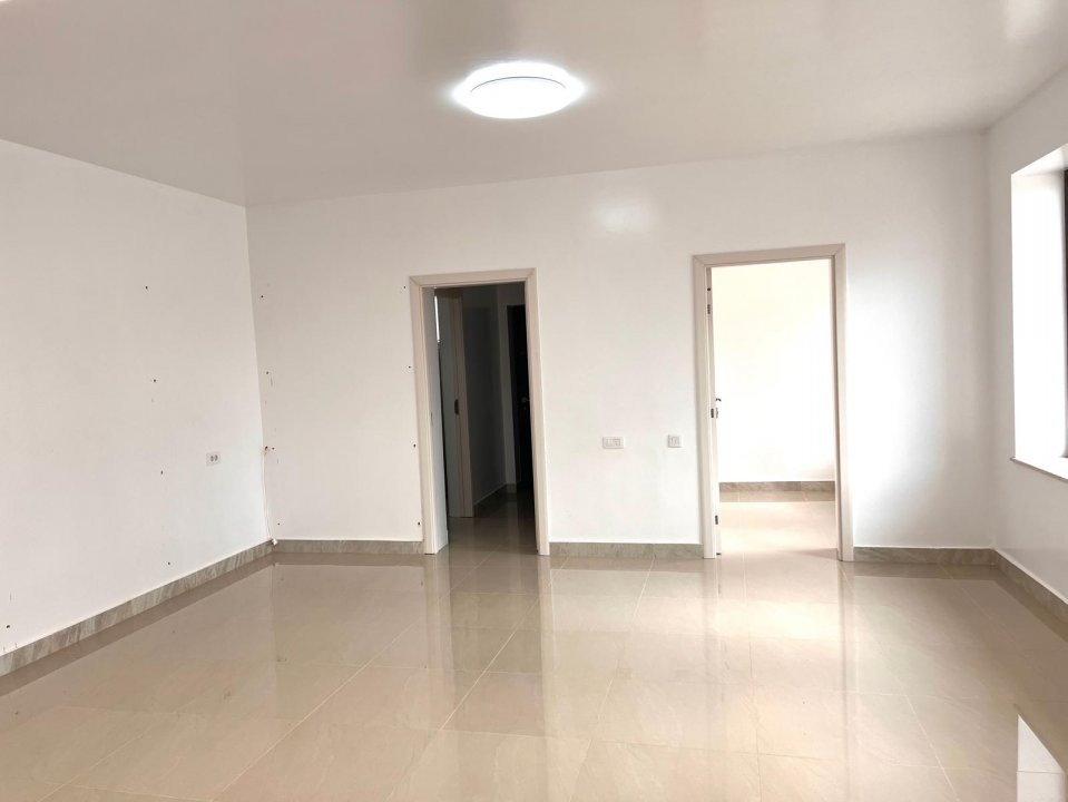 Afacerea ta merita locatia perfecta–spatiu stradal, modern in Bucovat
