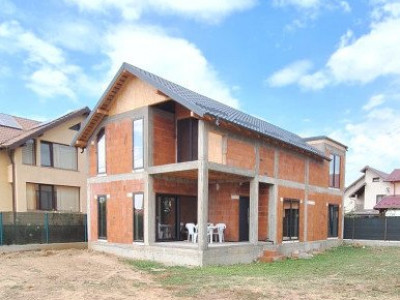 0% Comision-Casa Stefanesti-Drumul Morii la 1 km de Pitesti