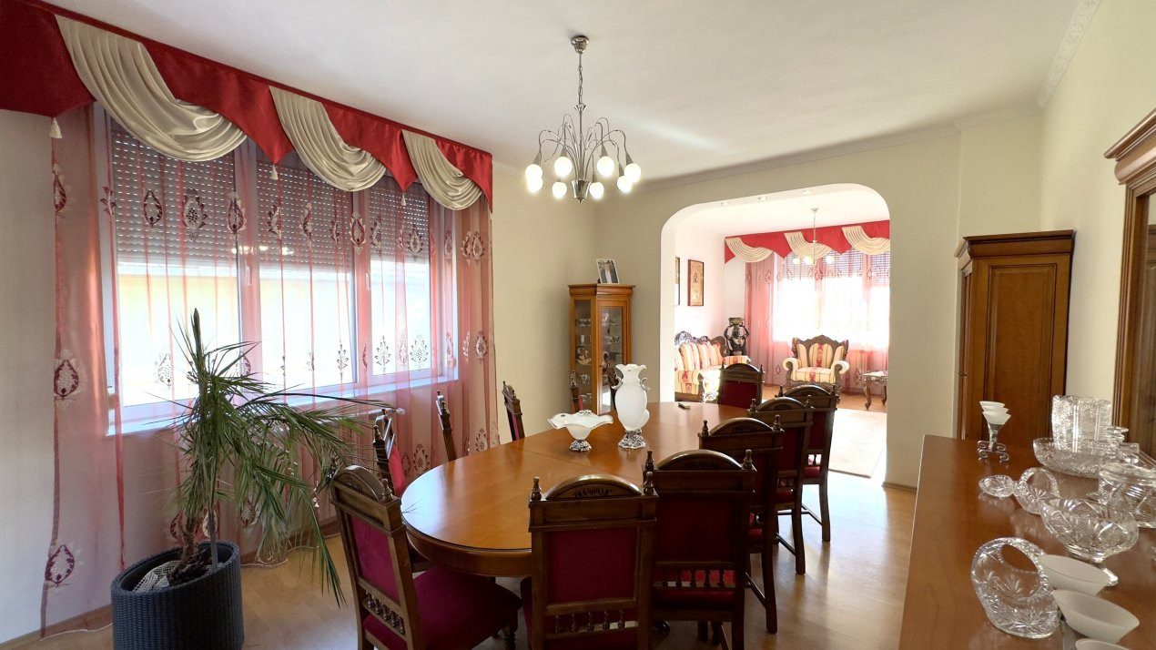 Casă 5 camere P+1 Teren 1010 mp Str. Agoșton - Carei - Comision 0% 