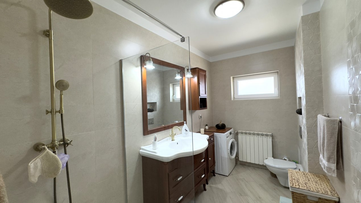 Casă 5 camere P+1 Teren 1010 mp Str. Agoșton - Carei - Comision 0% 