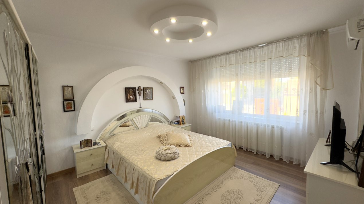 Casă 5 camere P+1 Teren 1010 mp Str. Agoșton - Carei - Comision 0% 