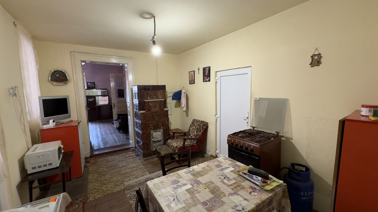 De vânzare Casă 4 camere cu Teren 615 mp - Str. Mărășești Nr.62 – Carei