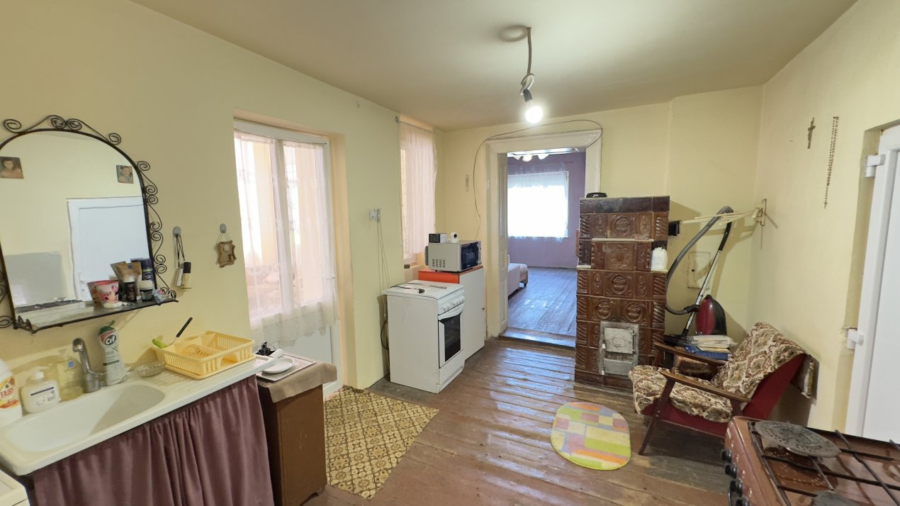 Casă 4 camere cu Teren 615 mp - Str. Mărășești Nr.62 – Carei
