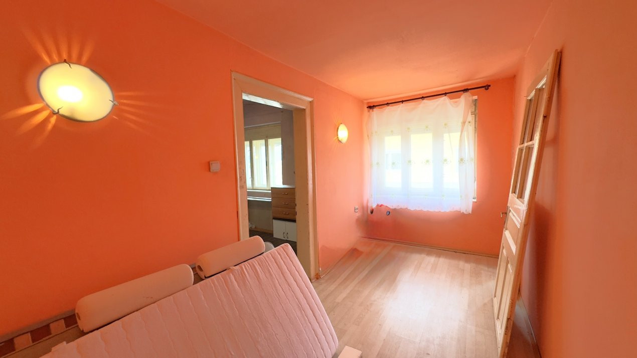 Casă 4 camere cu Teren 615 mp - Str. Mărășești Nr.62 – Carei