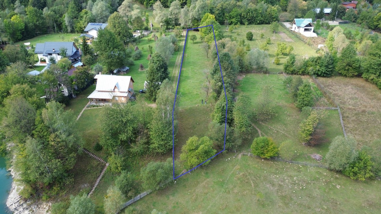 Ultima Oportunitate: Teren Exceptional – iesire la Lacul Paltinul!