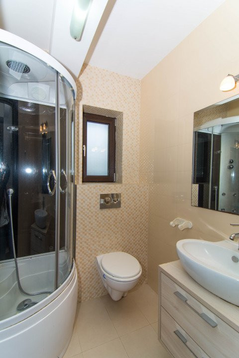 Casa Premium 5 camere loc. Stefanesti, jud. Arges. Comision 0%