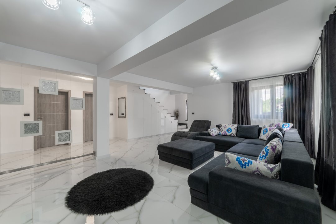  CASA Premium construita cu dragoste Zona Gavana Pitesti 