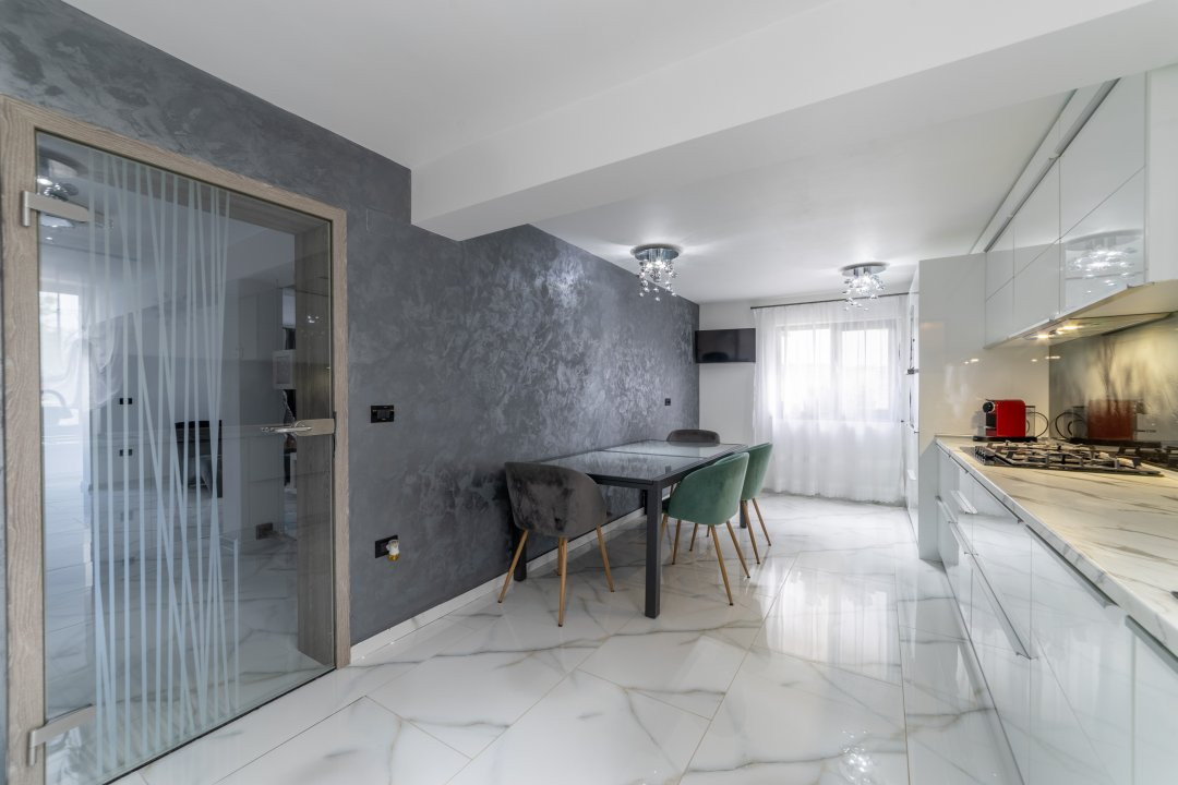  CASA Premium construita cu dragoste Zona Gavana Pitesti 