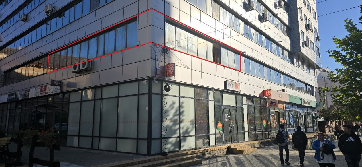 Spațiu de ÎNCHIRIAT CENTRAL (birou)