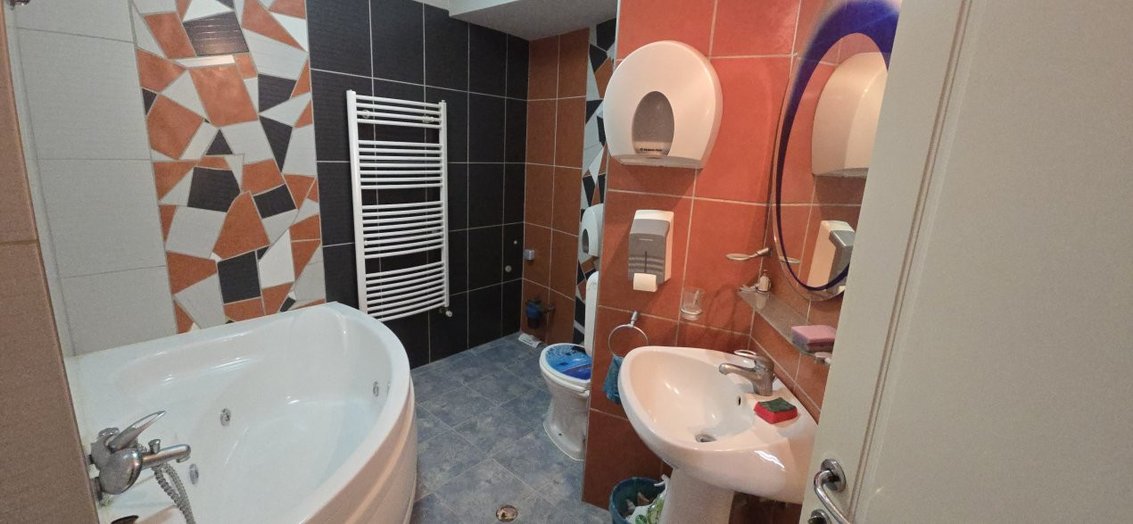 Spațiu de ÎNCHIRIAT CENTRAL (birou)