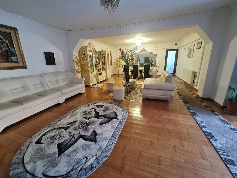 Casă P+1 situată pe Calea Severinului – Ideală și pentru afacerea ta!