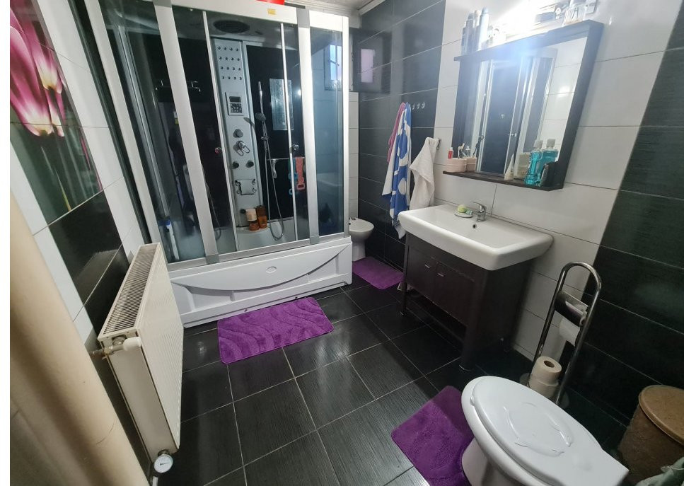 Casă P+1 situată pe Calea Severinului – Ideală și pentru afacerea ta!