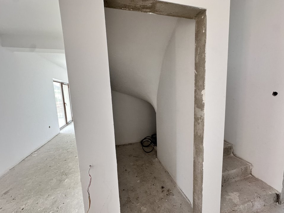 Casa individuala-cocheta si primitoare, Chinteni,jud Cluj