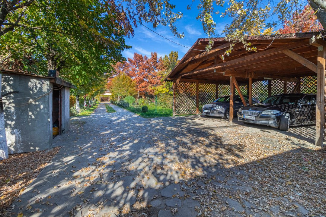 Casa din Natura Balotesti-6300 mp teren-Acces privat la lac si ponton propriu