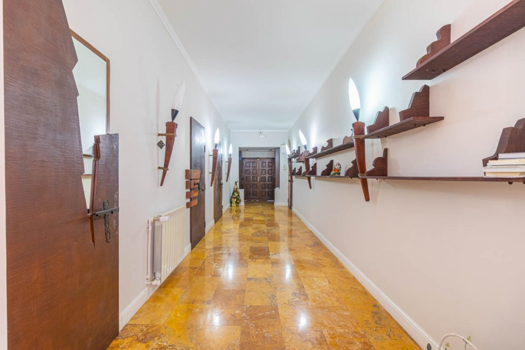 Casa din Natura Balotesti-6300 mp teren-Acces privat la lac si ponton propriu