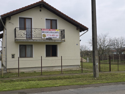 De Vânzare Casă Vetiș