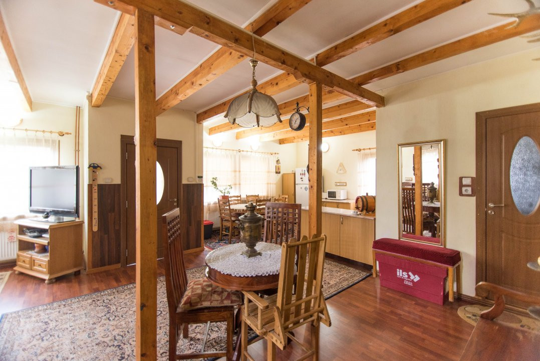 Casa deosebita cu vedere panoramica la 10 km de Mioveni. Comision 0%