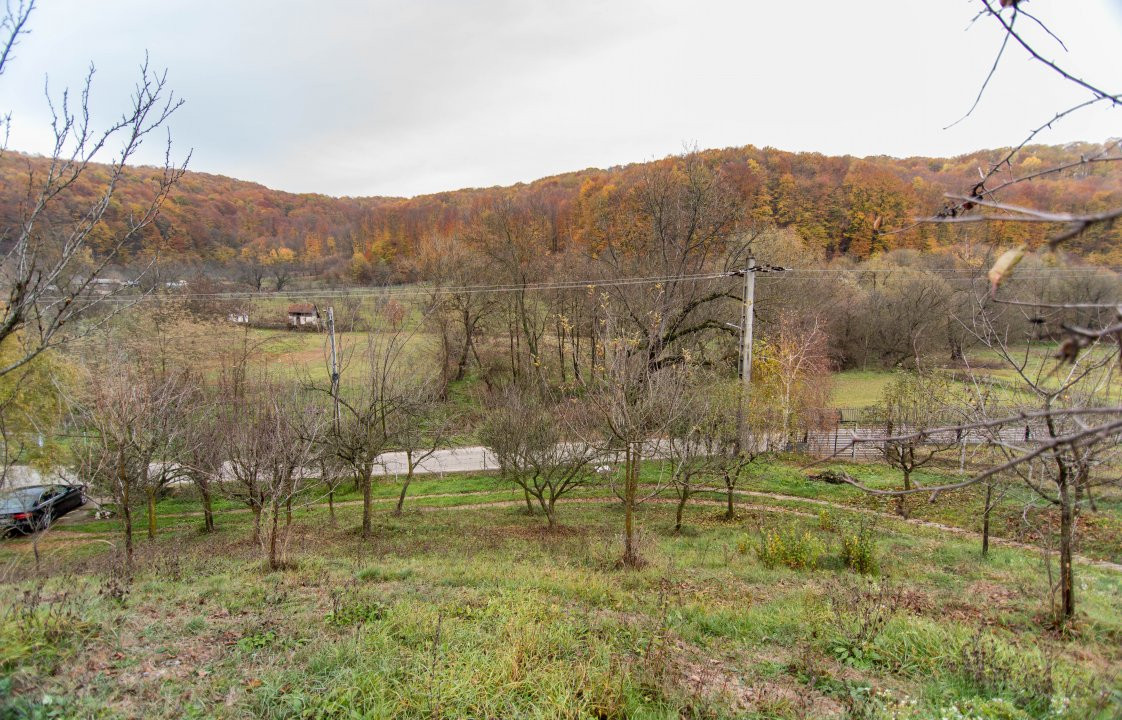 Casa deosebita cu vedere panoramica la 10 km de Mioveni. Comision 0%