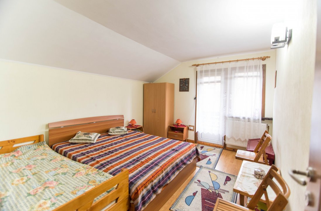 Proprietate deosebita cu vedere panoramica la 10 km de Mioveni. Comision 0%