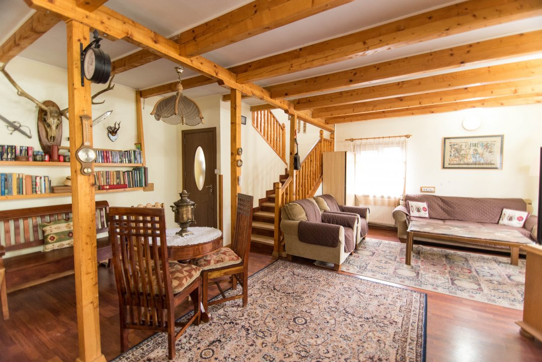 Proprietate deosebita cu vedere panoramica la 10 km de Mioveni. Comision 0%