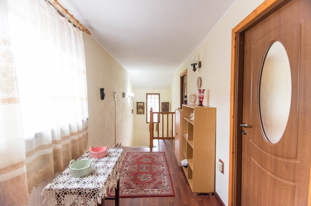 Proprietate deosebita cu vedere panoramica la 10 km de Mioveni. Comision 0%